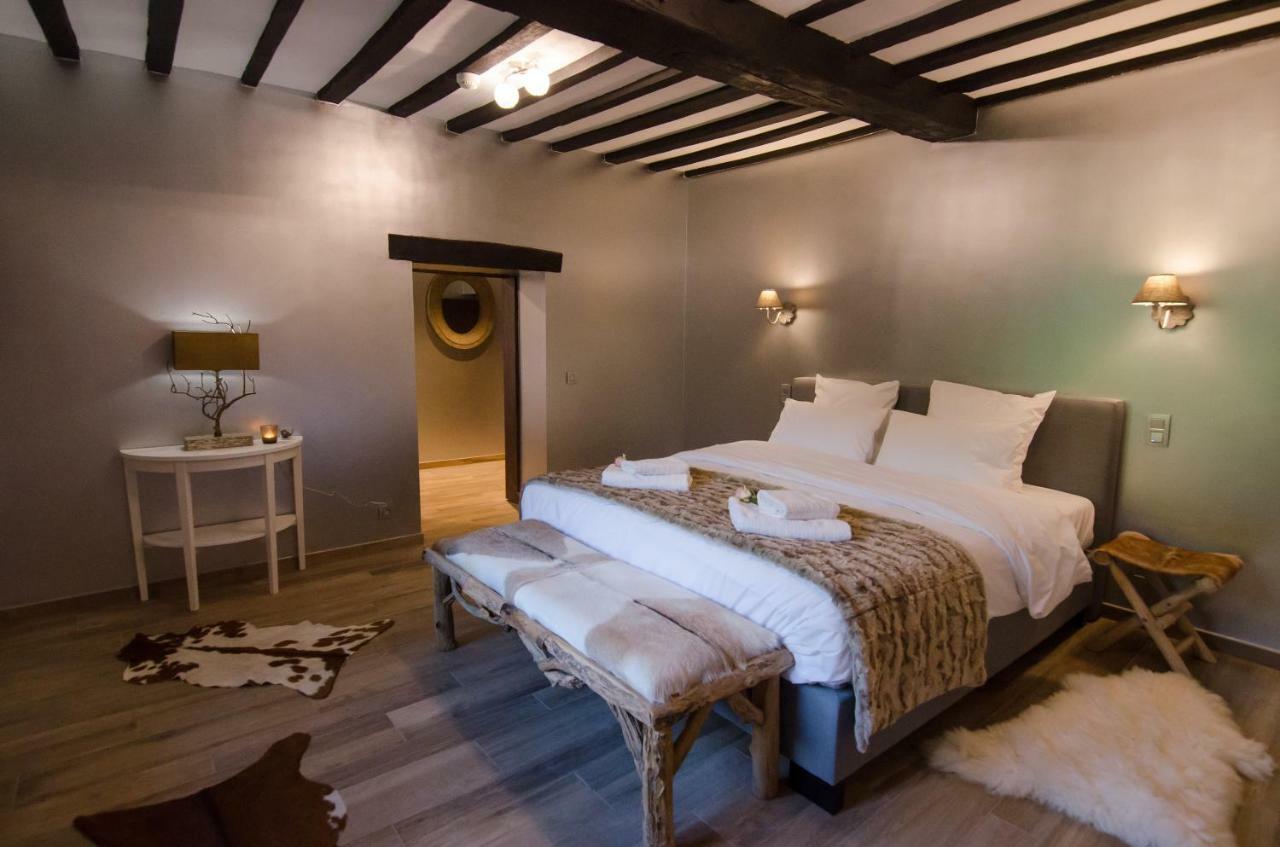 River Lodge Hotel Insolite Maredsous Exteriör bild